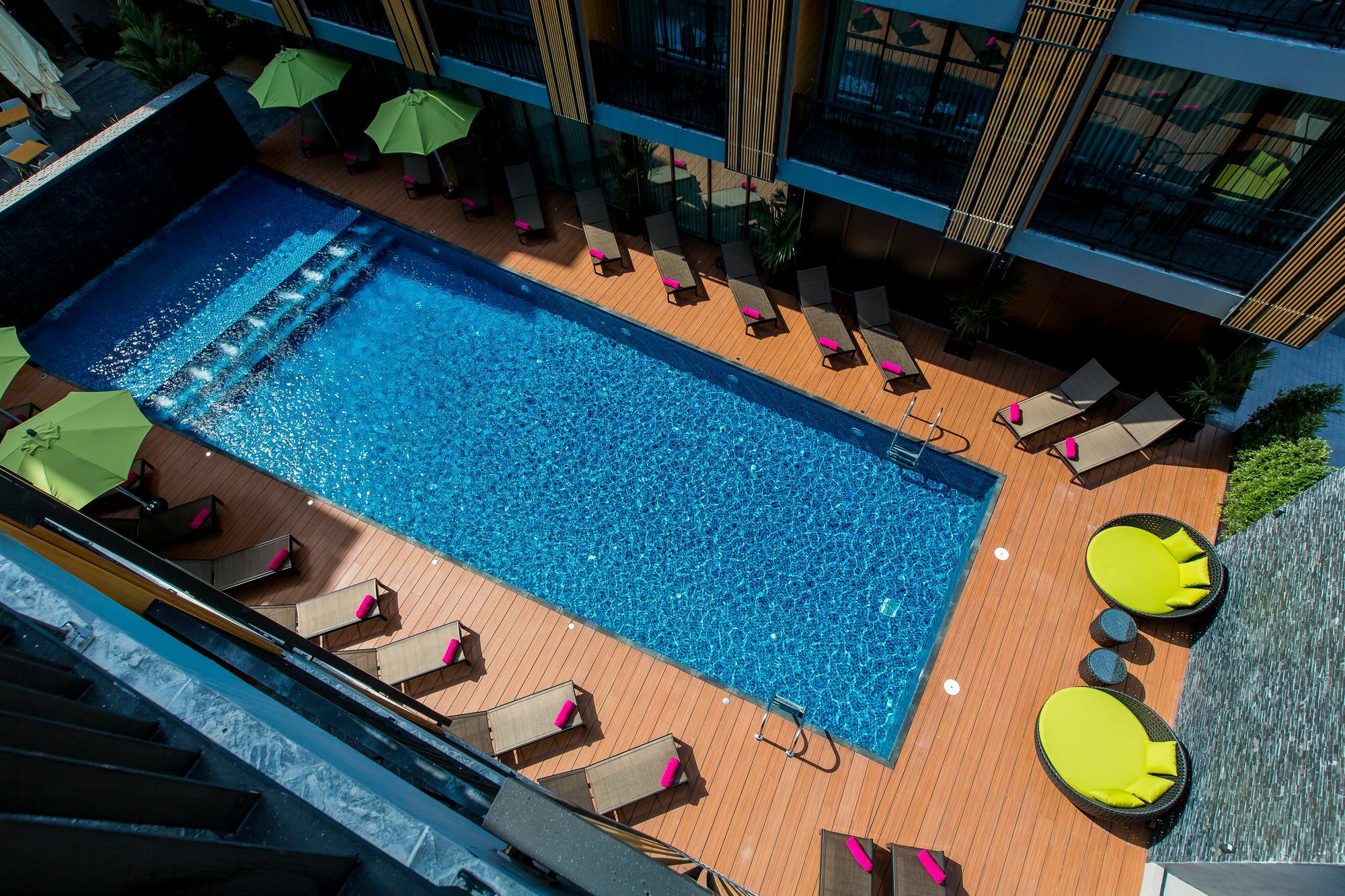 Glow Krabi Hotel 4*