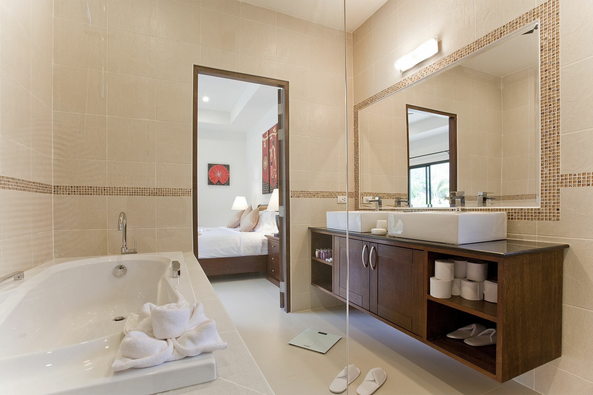 Tub Tim Villa