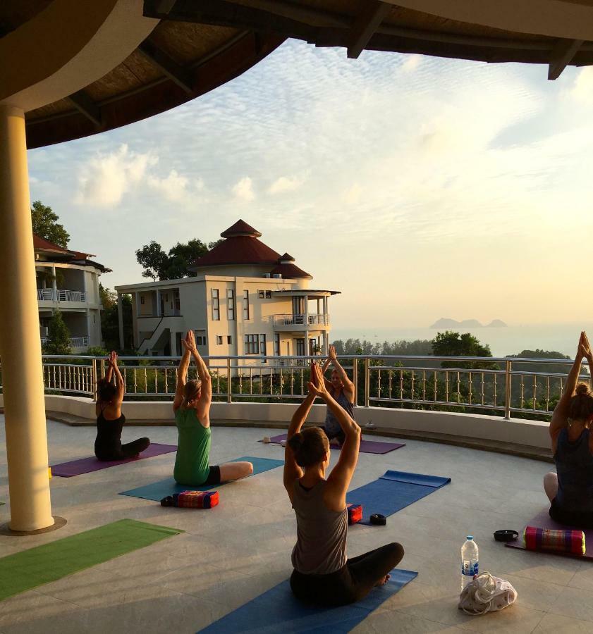 Sunset Hill Boutique Koh Phangan Resort 4*