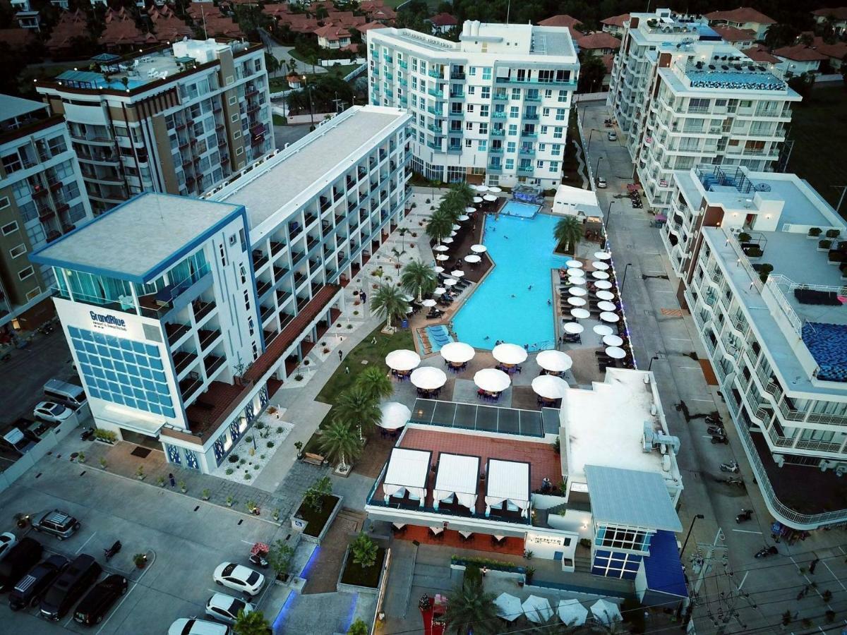 Grandblue & Beachclub Resort 4*