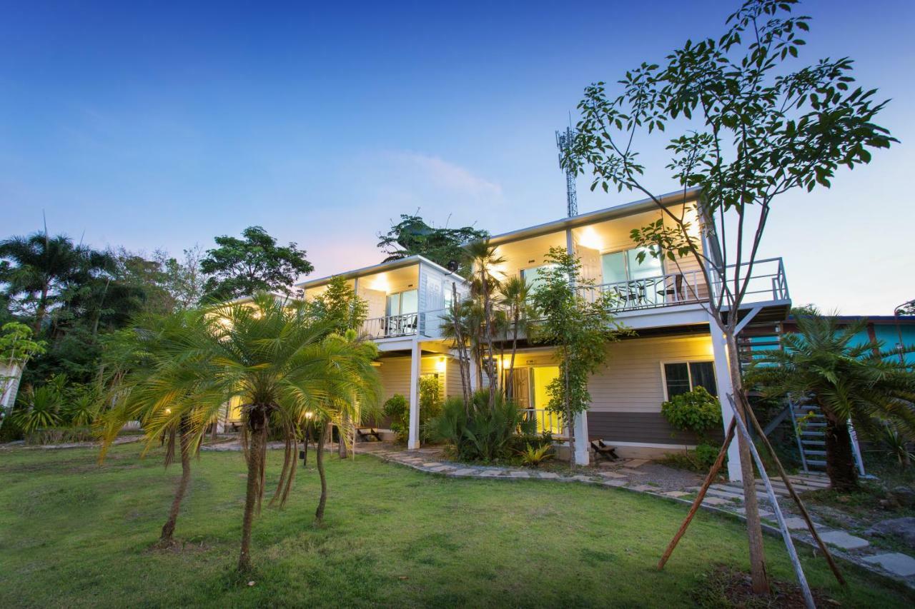 Tharapana Khaoyai Resort Mu Si