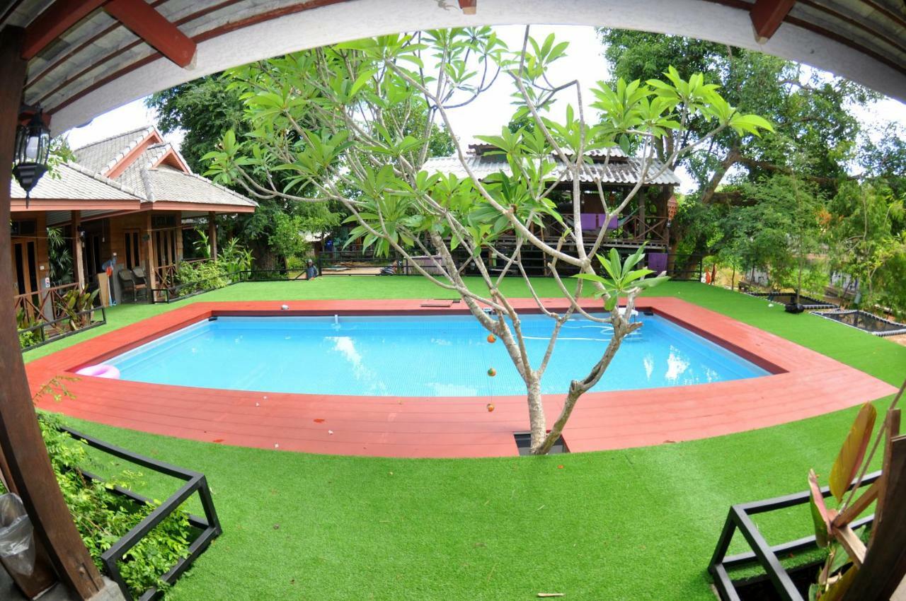 Casa de hóspedes Sawasdeepai River