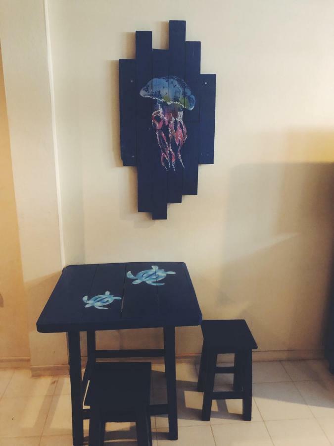 Hostel Sea Horse *