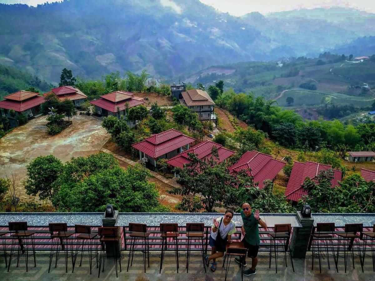 Phumektawan ภูเมฆตะวัน Hotel&restaurant Mae Salong