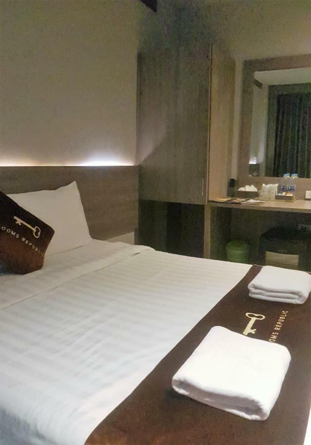 Hotel Republic 3*