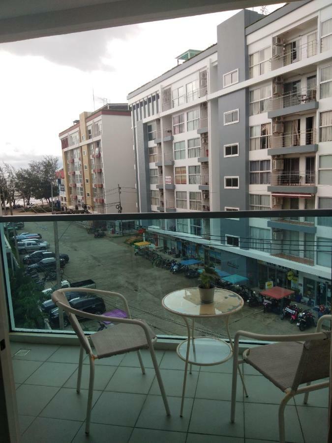 Grandblue 411 Apartment *