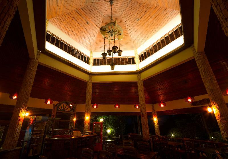 Baan Hin Sai & Resort 3*