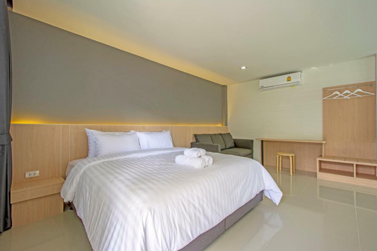 Hotel Happiness Pakchong