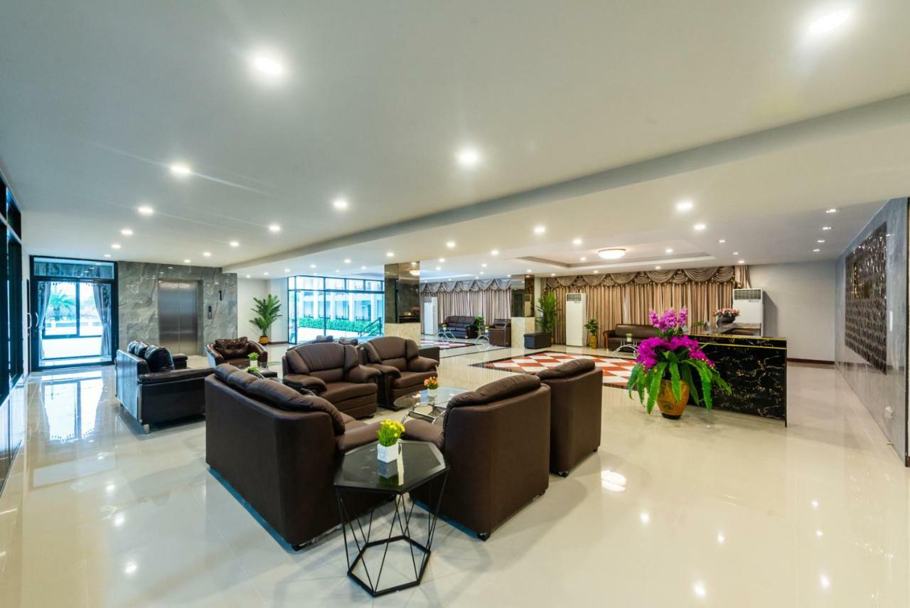 Aurora Suvarnabhumi Hotel 5*