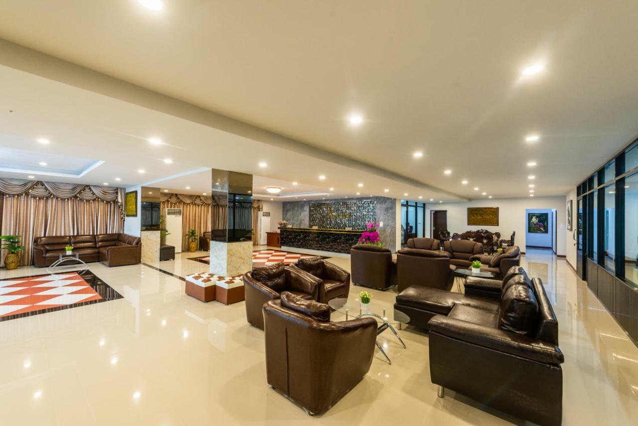 Aurora Suvarnabhumi Hotel 5*