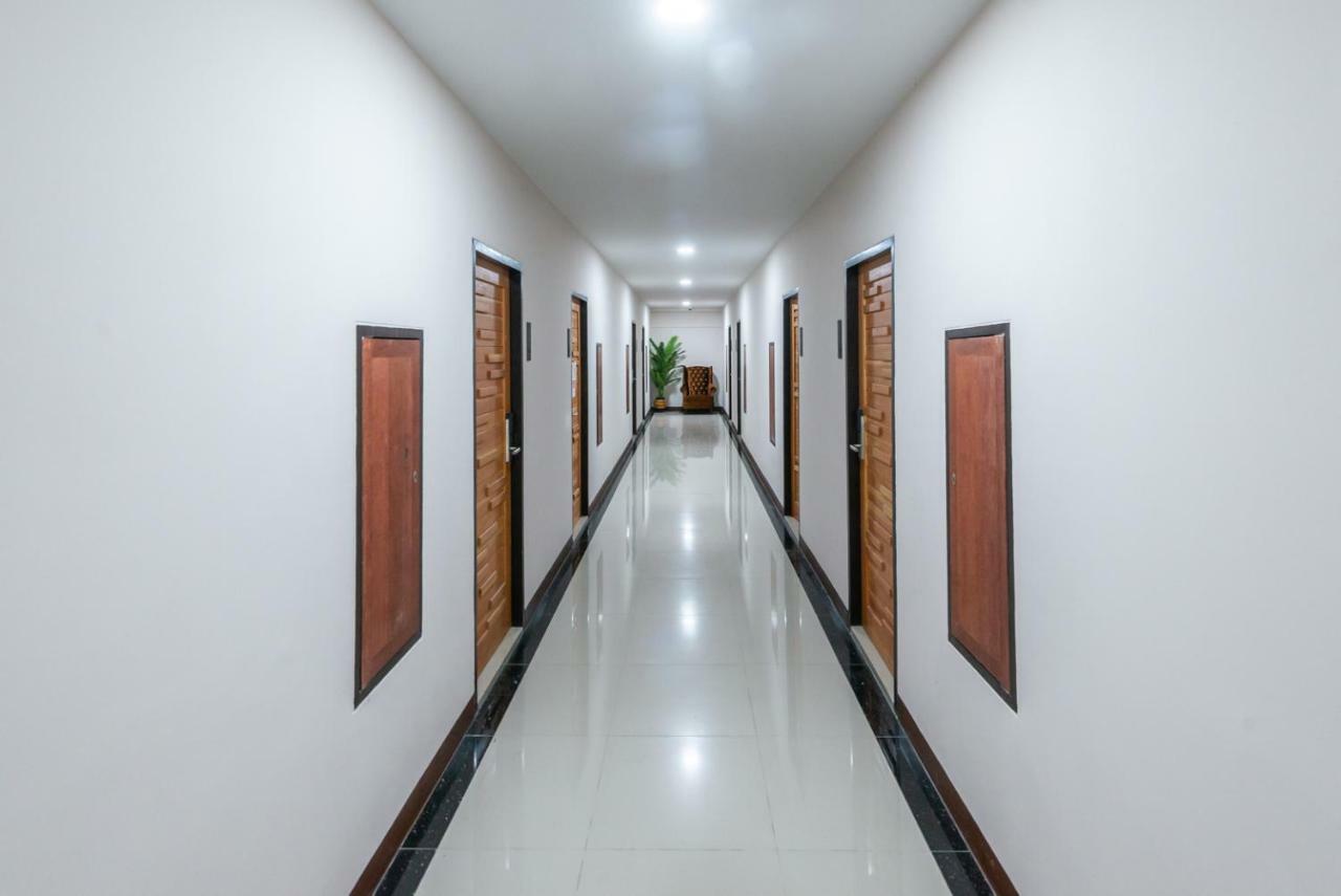 Hotel Aurora Suvarnabhumi Bang Bo