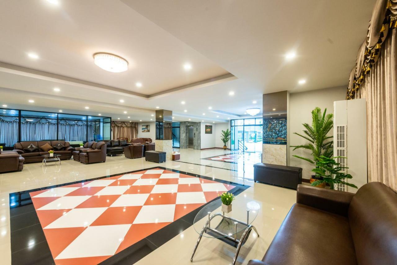 Aurora Suvarnabhumi 5* Bang Bo