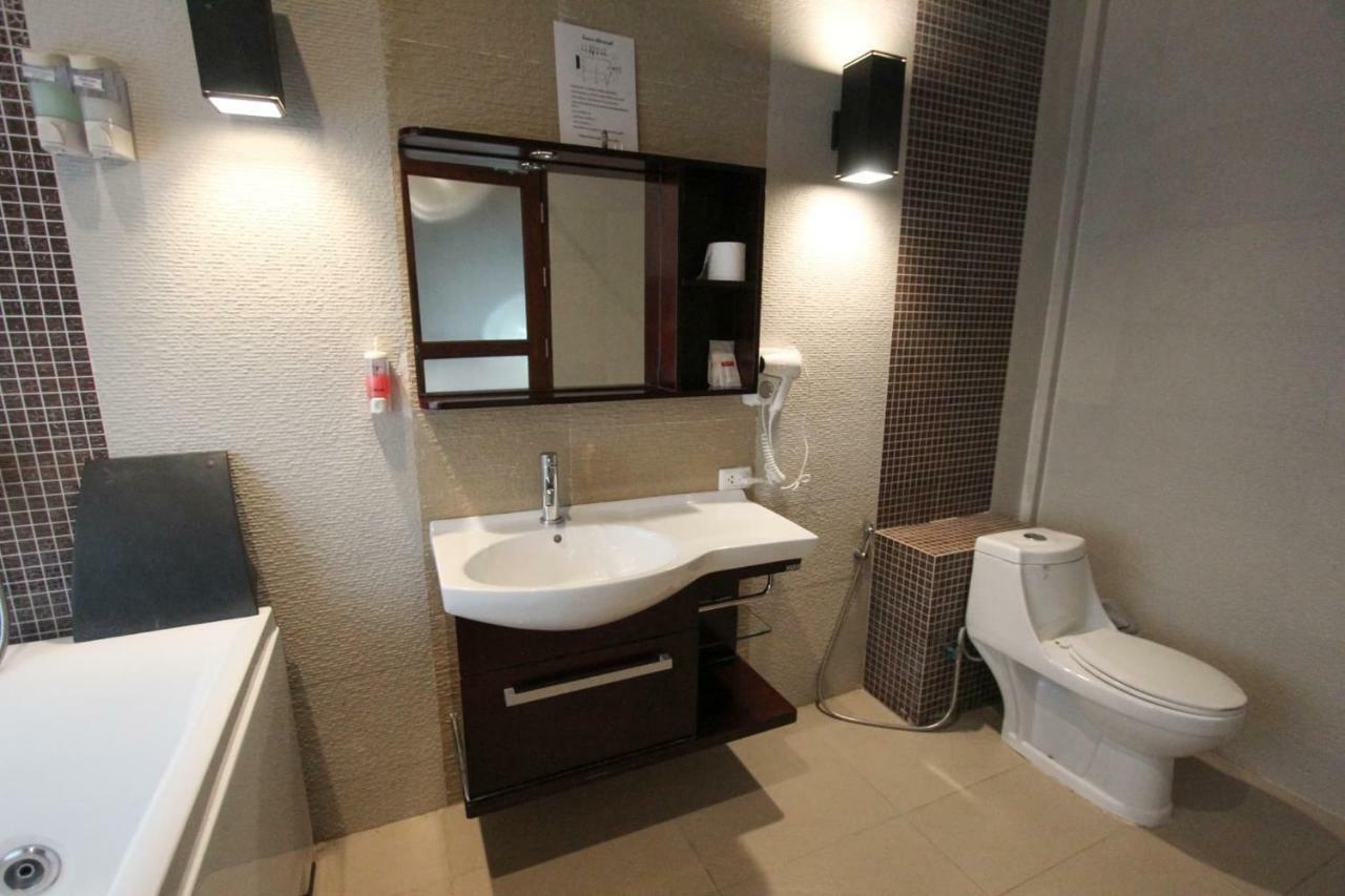 The Grace Amphawa Resort