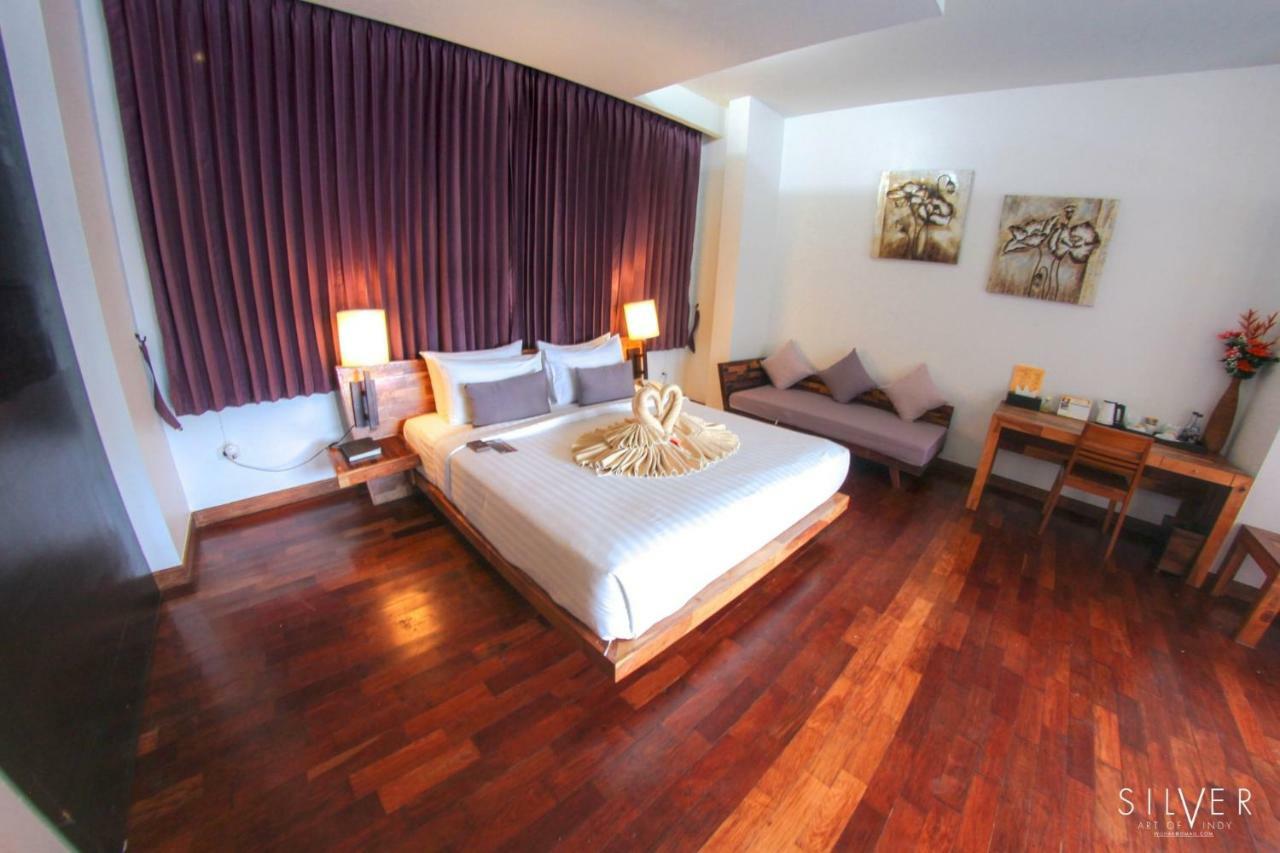 Bundhaya 4*