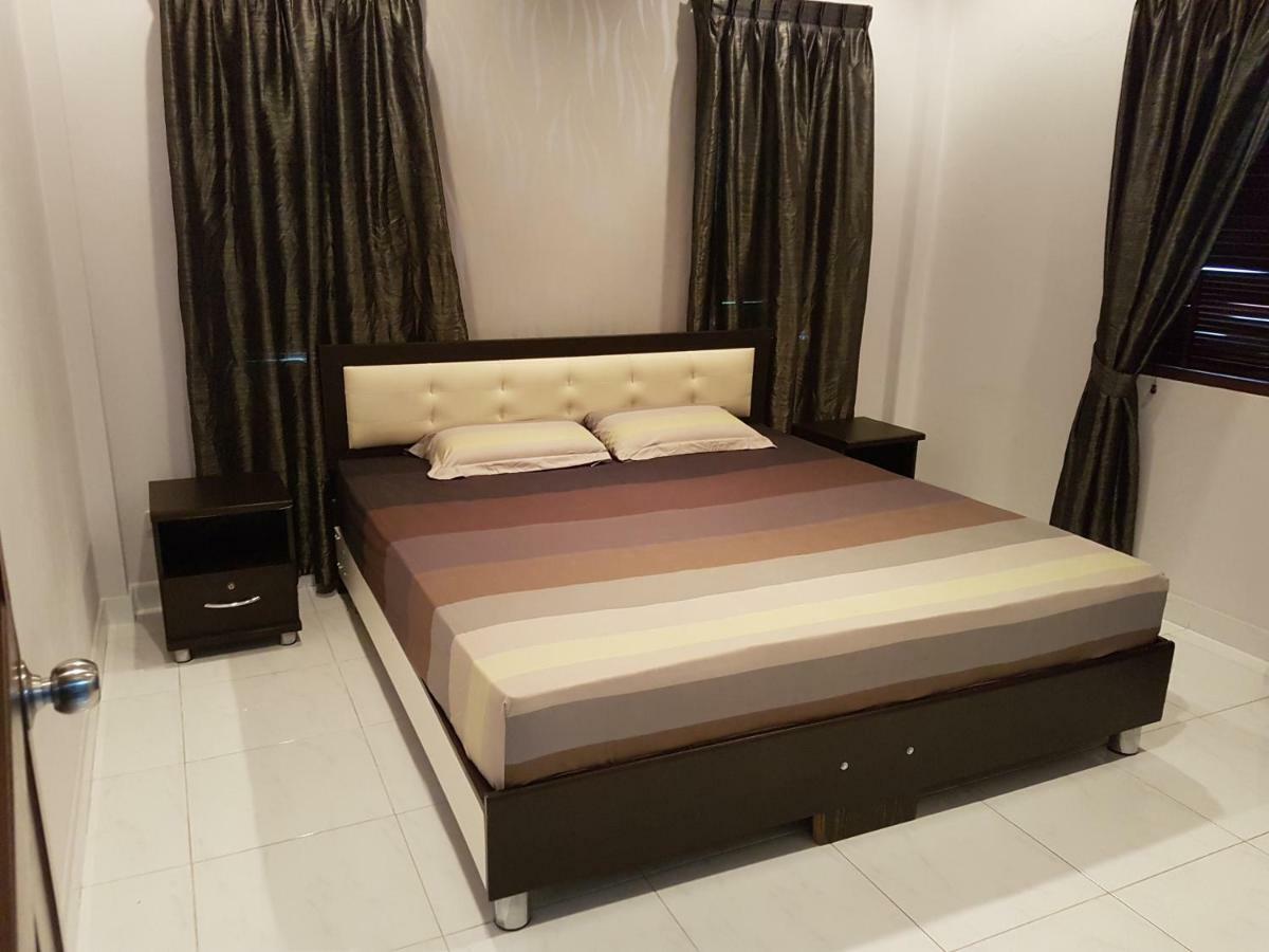 - Baan Dusit Pattaya Villa Ban Nong Hin (Prachuap Khiri Khan)