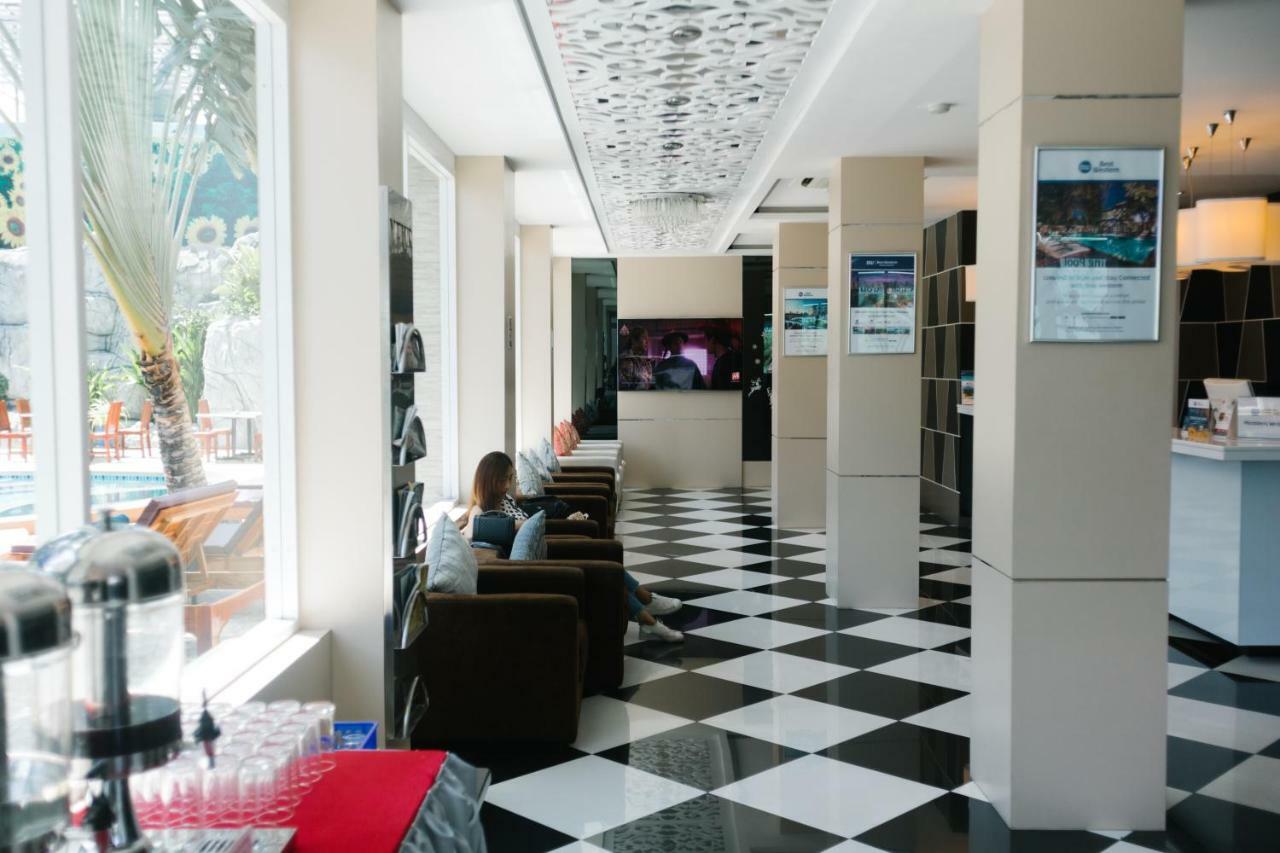 Hotel Western Royal 3*
