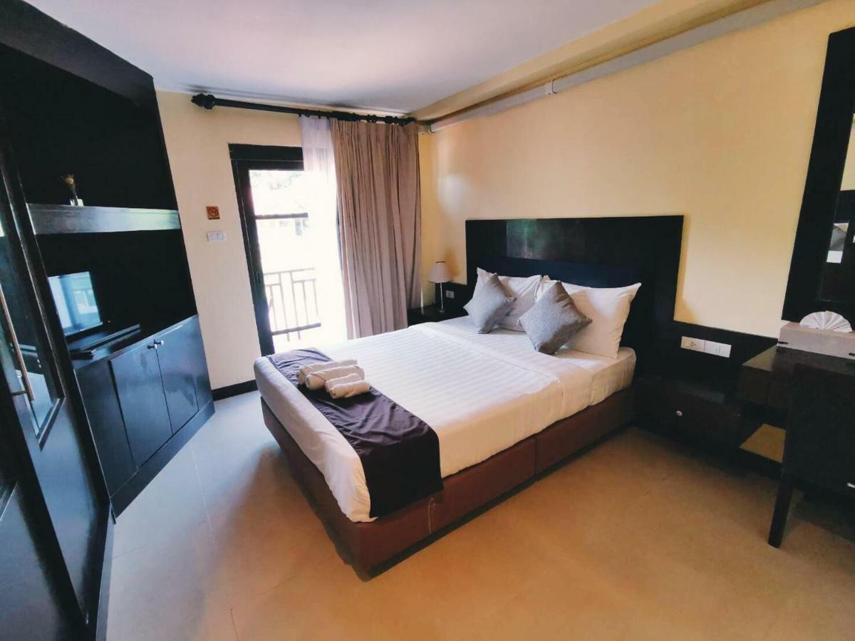 Enjoy's House & Cafe' Hotel 2*