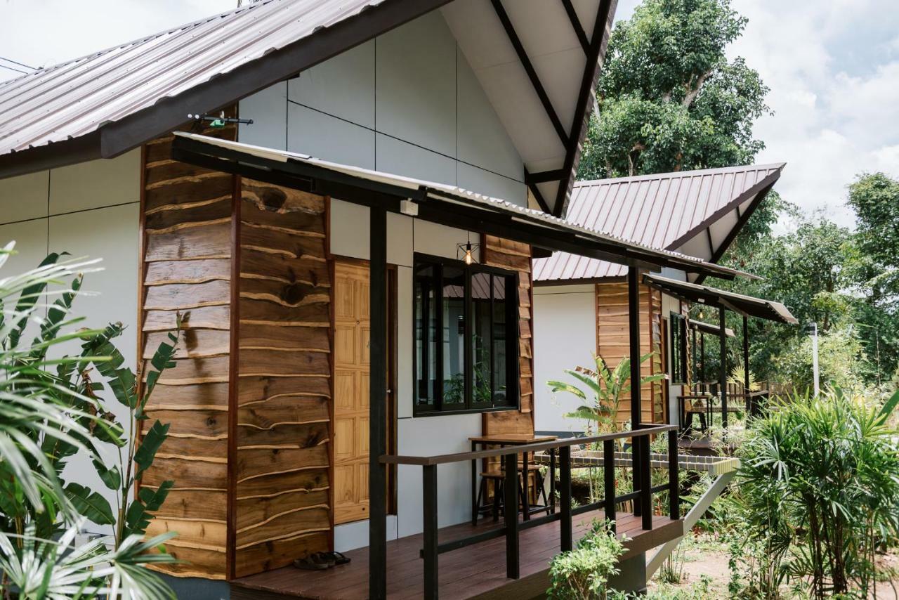 Varich Resort 3*
