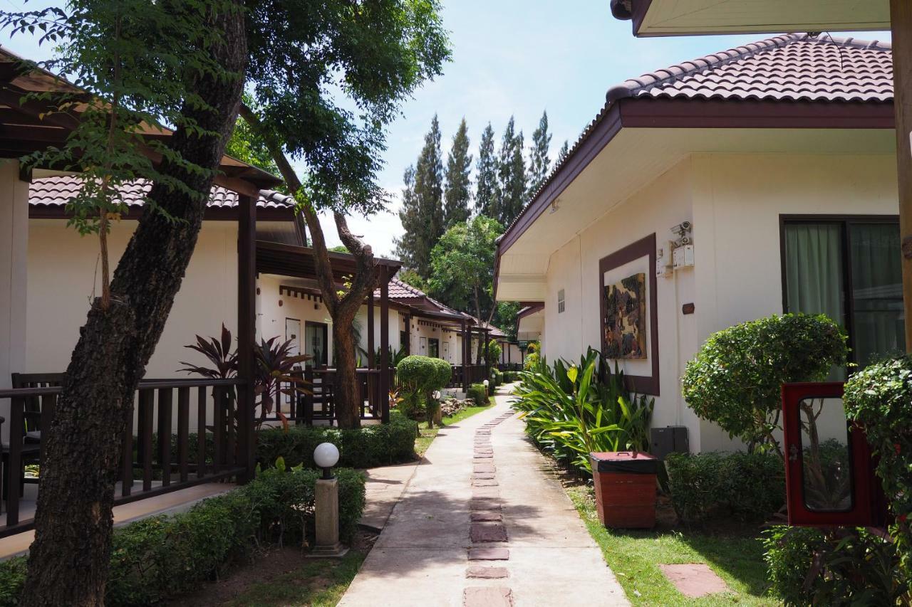 Resort Pinnacle Grand Jomtien And Club 4*