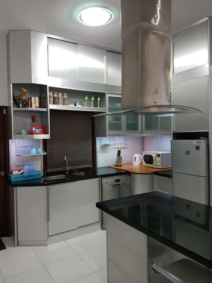 - Baan Dusit Pattaya Villa Ban Nong Hin (Prachuap Khiri Khan)