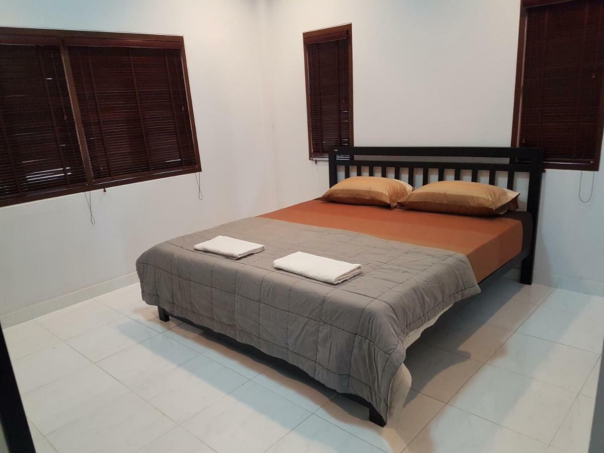 - Baan Dusit Pattaya Villa