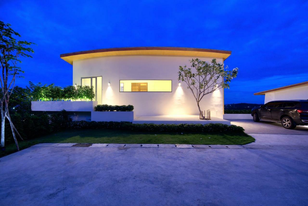 The Ridge - Award Winning Sea View Pool Villa *