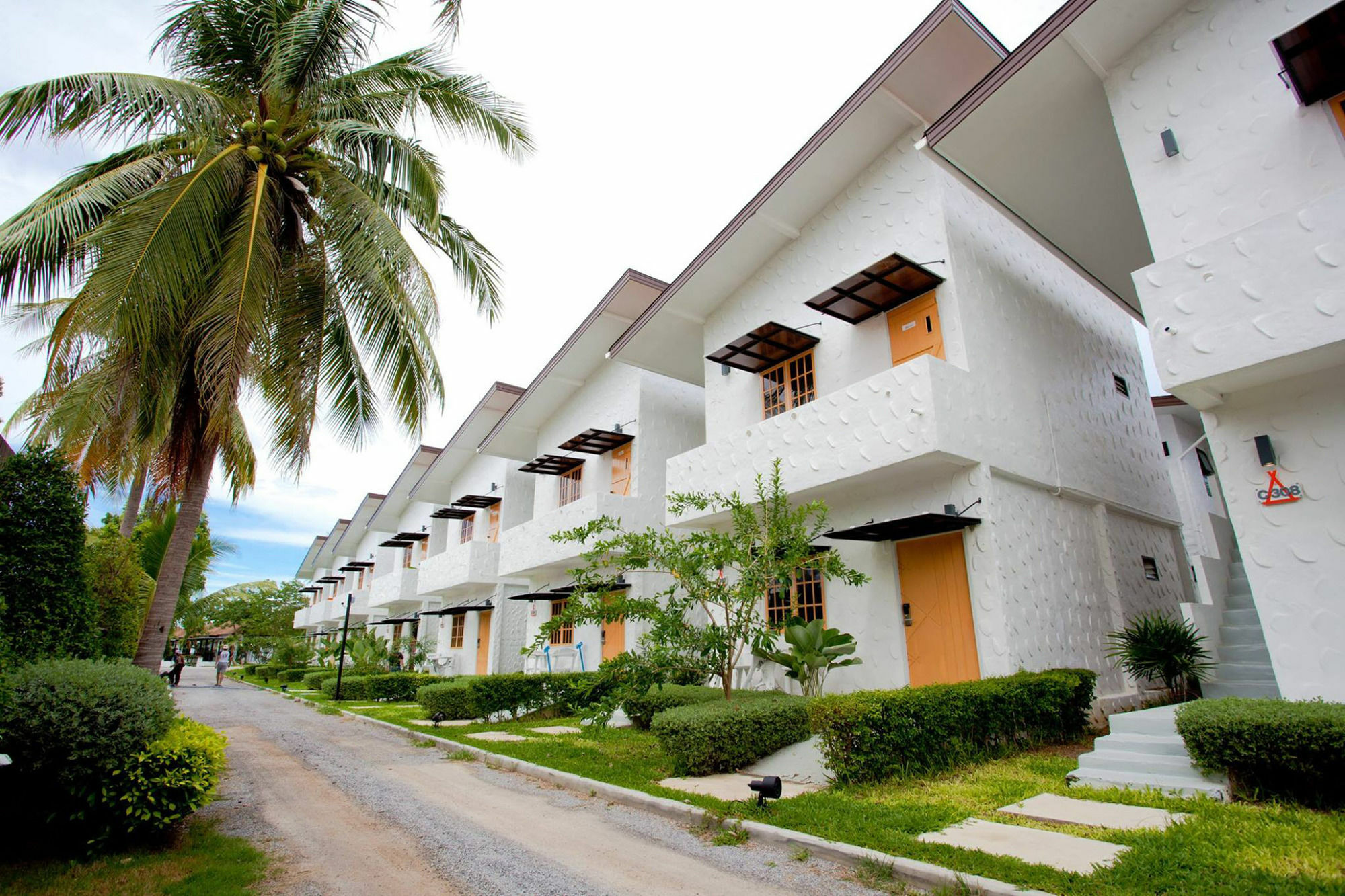 Chaam Eco Camp Resort Cha-Am