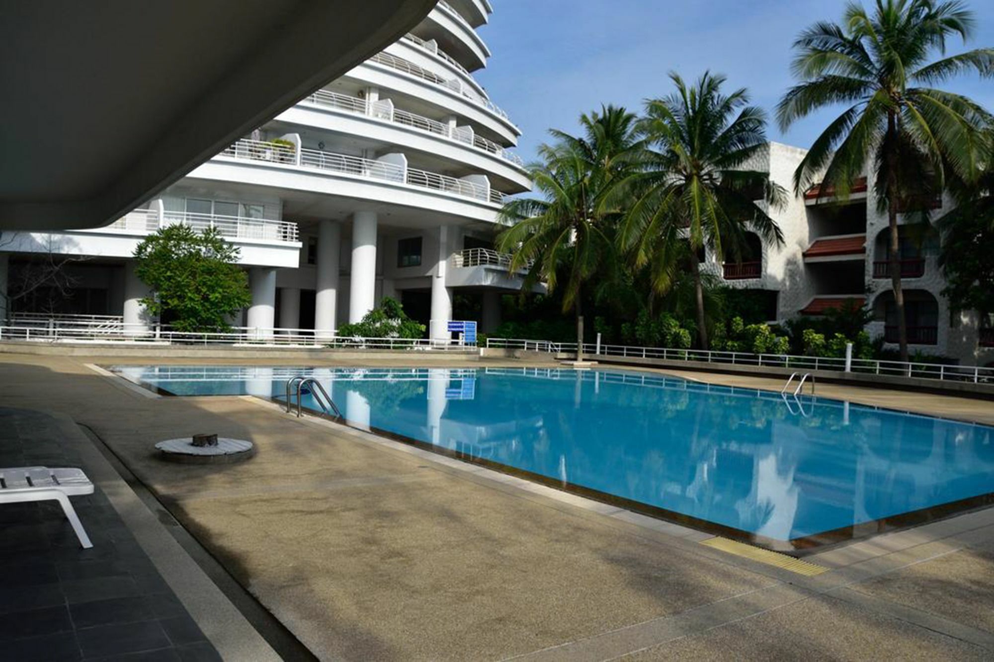 Sandy 15e Apartment Ban Nong Khang