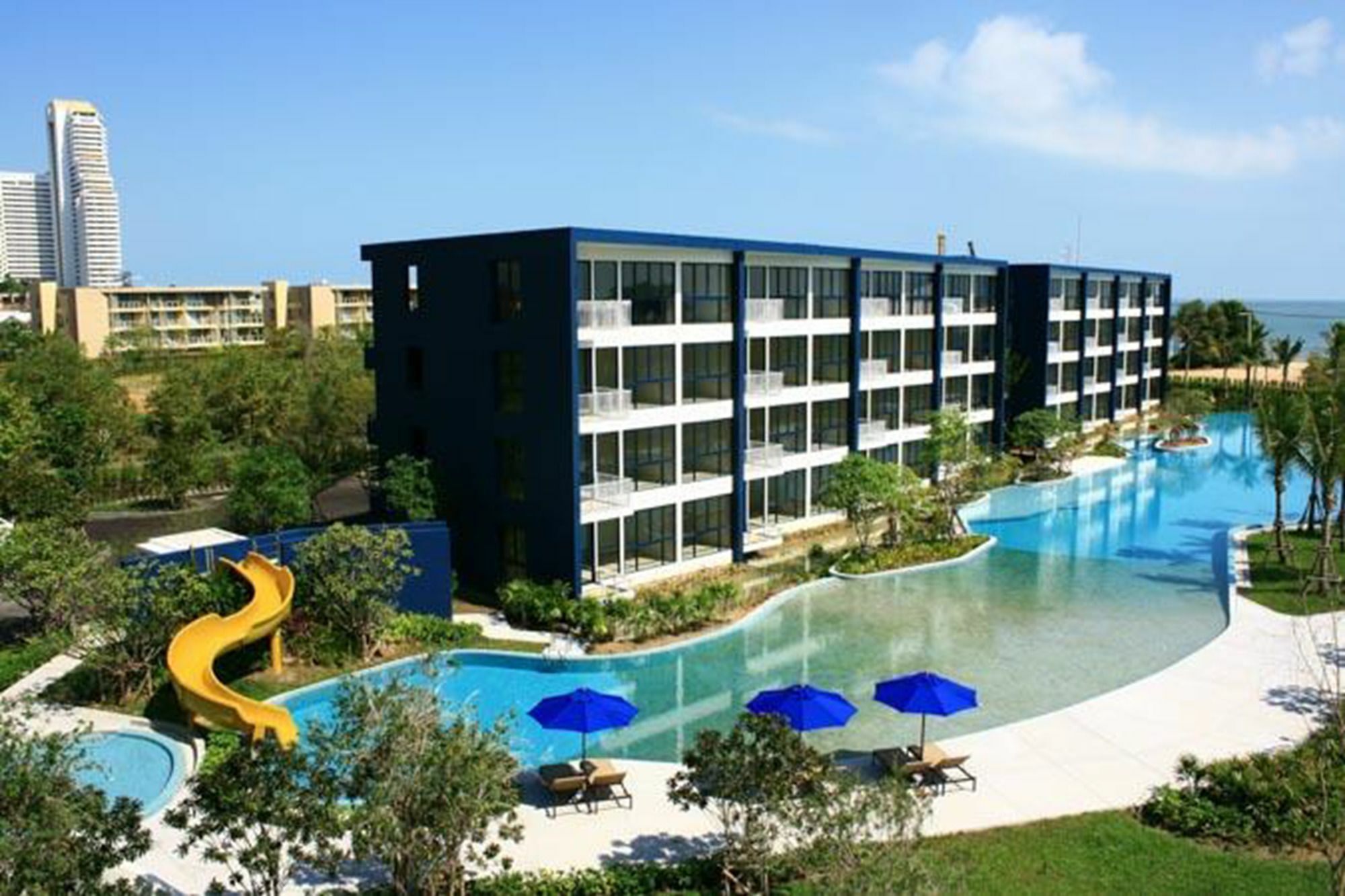 Blue Sapphire Apartment Ban Hup Kaphong