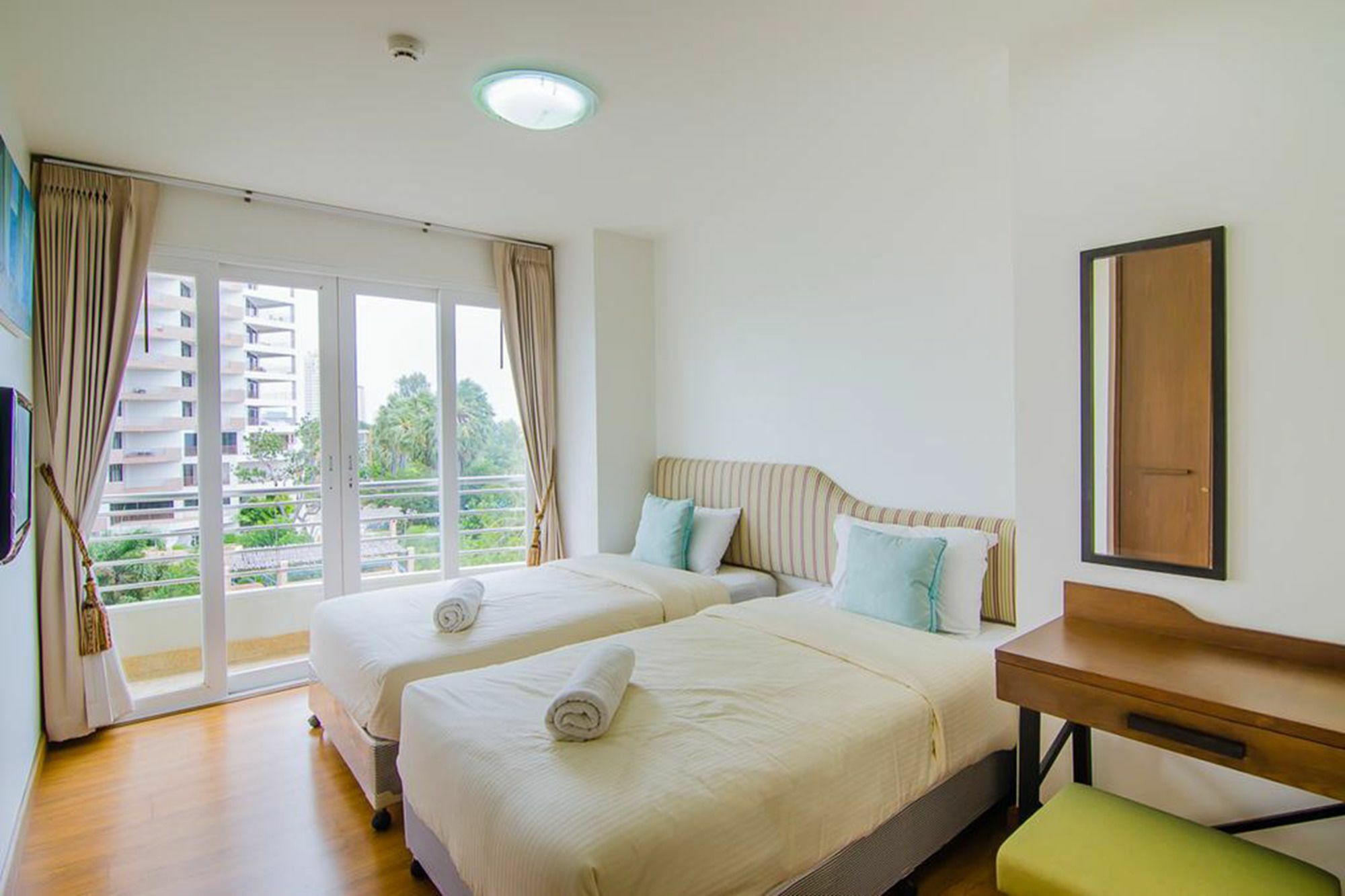 Baan Hansa Apartment