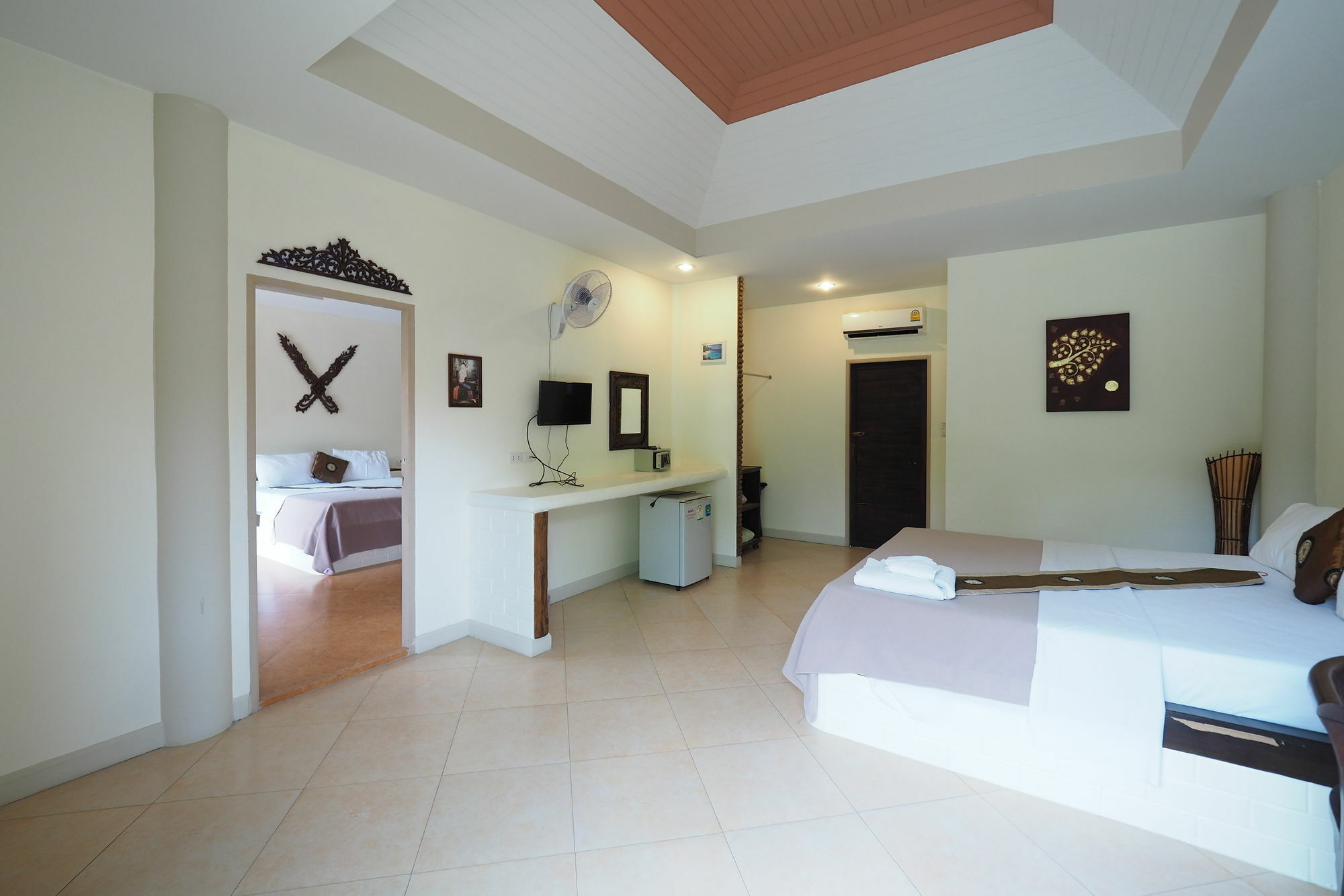 Jing Hotel
