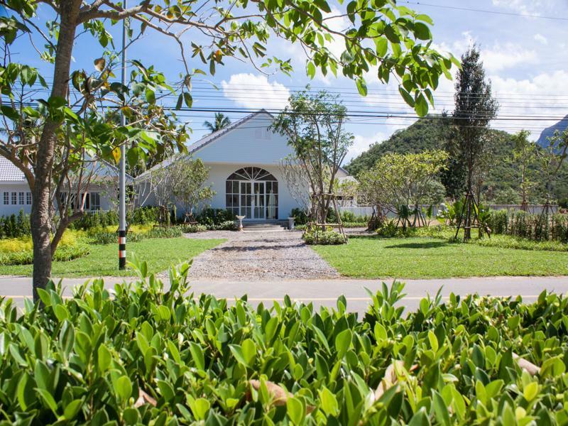 Sweet Honey Pranburi Guest house Sam Roi Yot