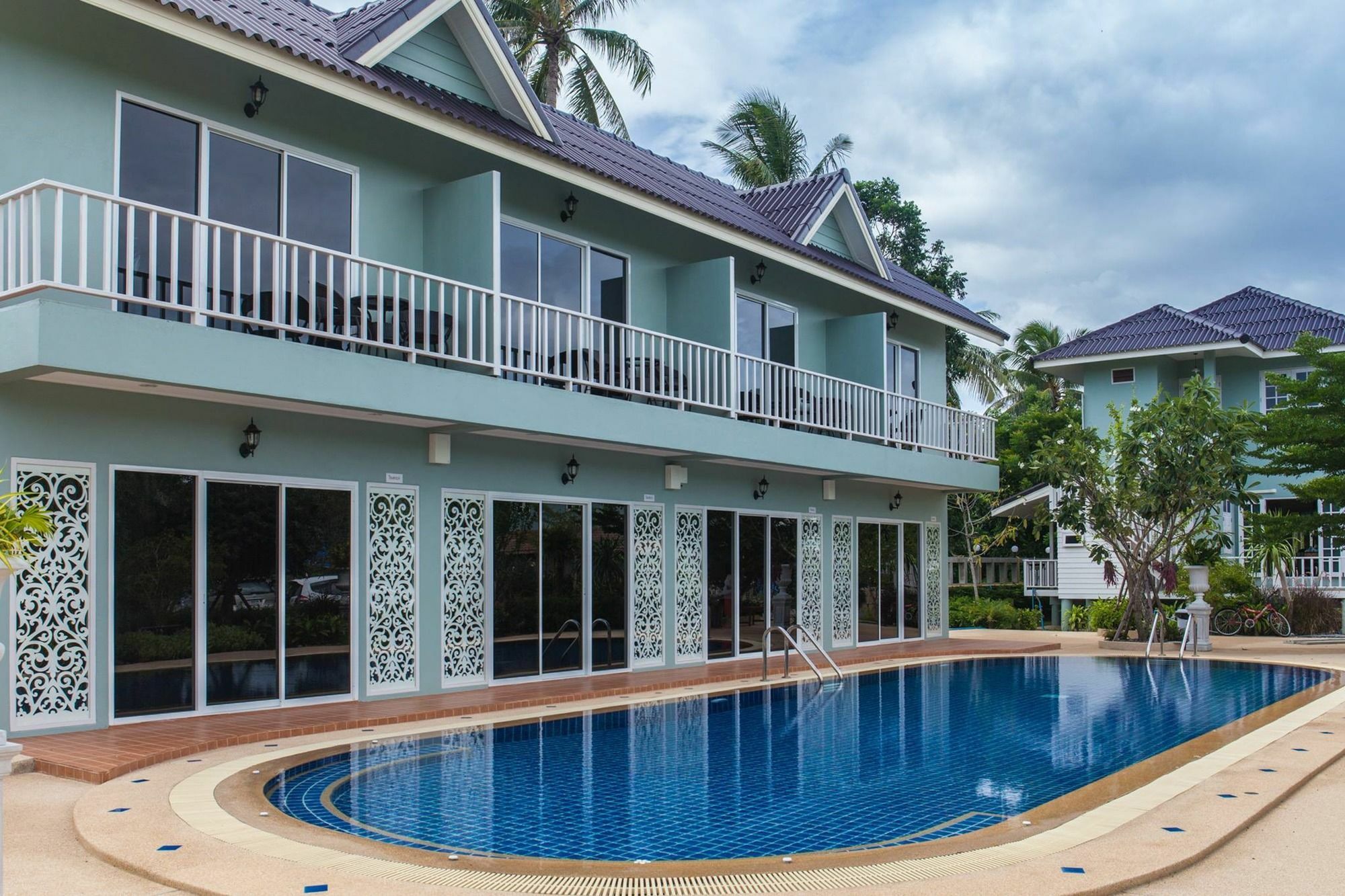 Sweet Honey Pranburi 3*