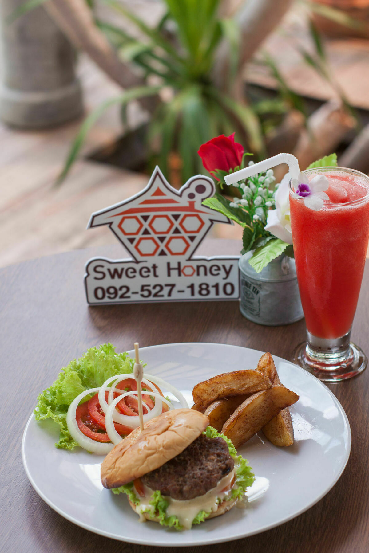 Guest house Sweet Honey Pranburi 3*