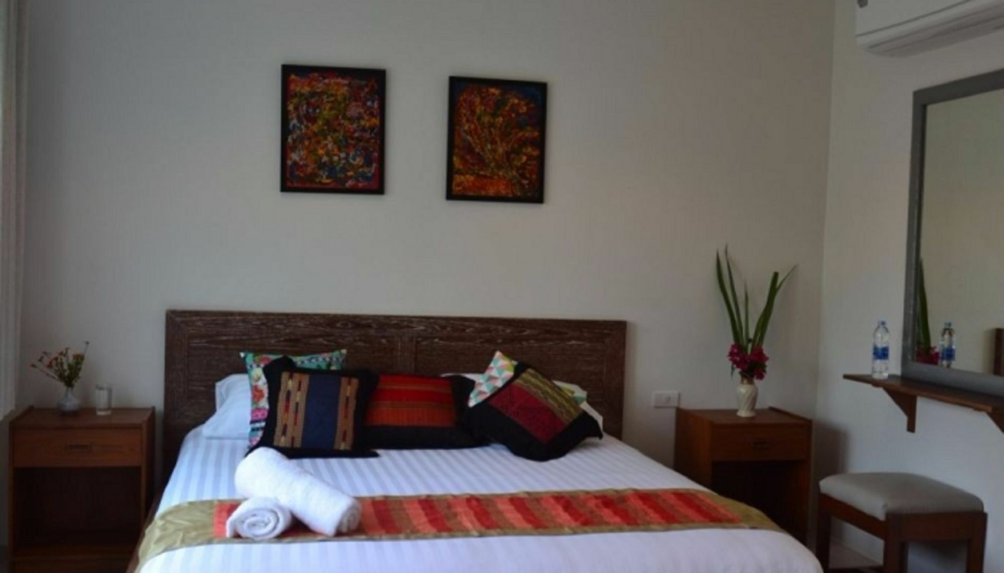 Baan Aroka Front Villa