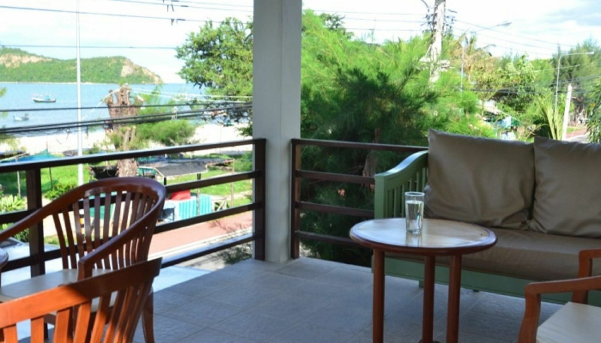 Villa Baan Aroka Front *