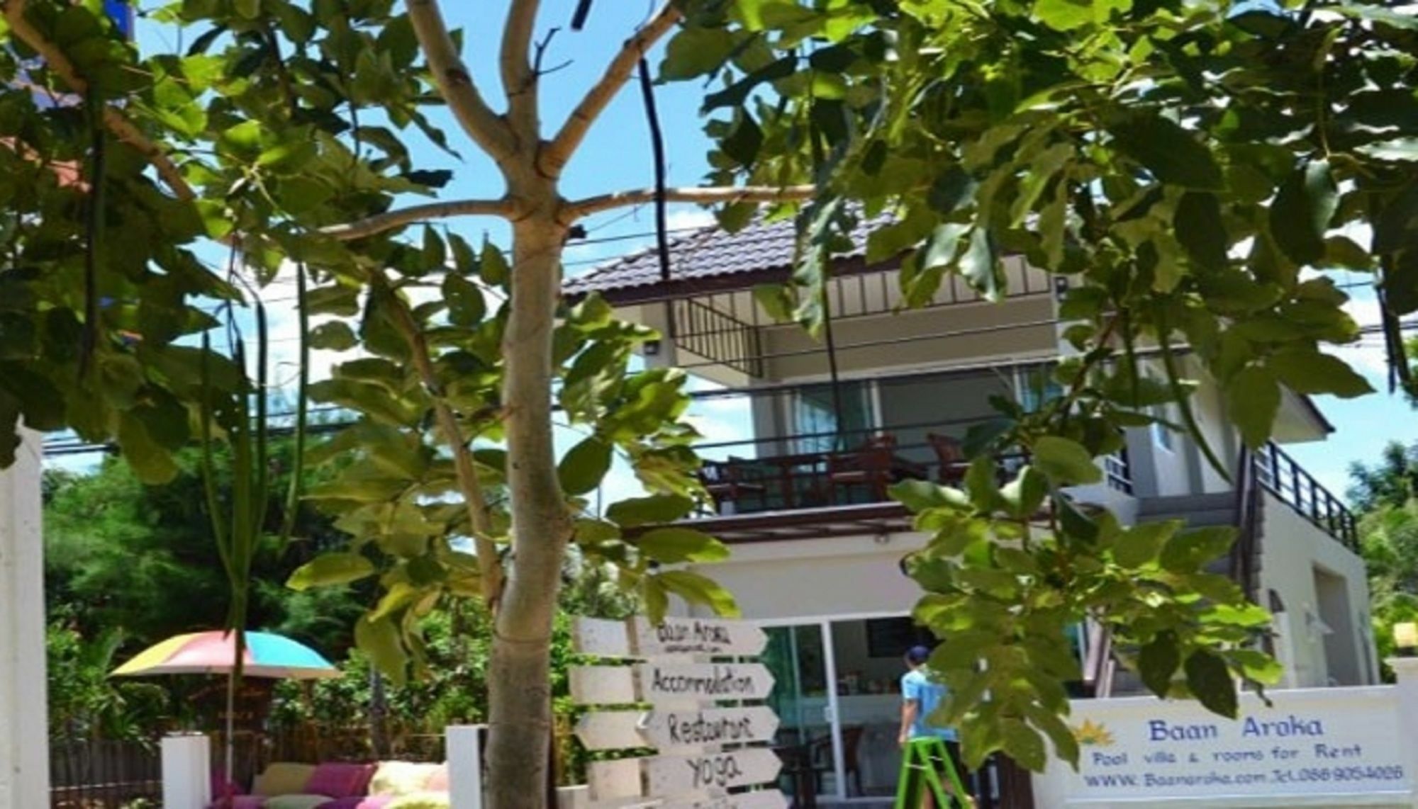 Baan Aroka Front *