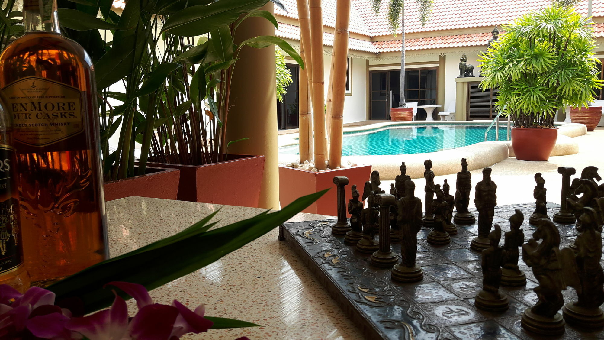 Villa Siam Court And *