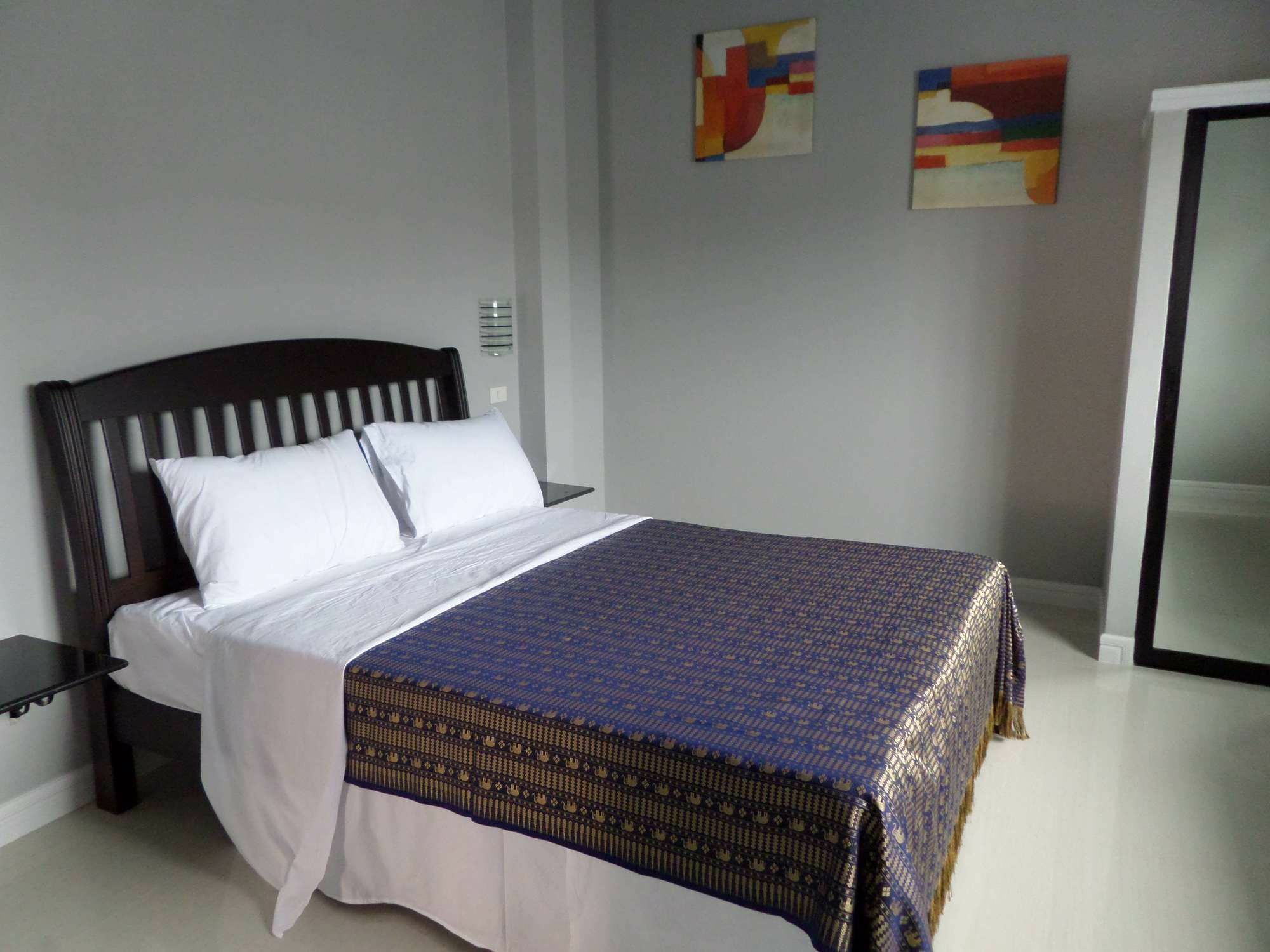 Villa Siam Court And Bang Sare