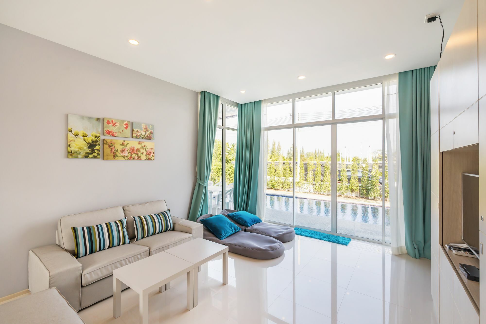 Haus By Favstay Villa