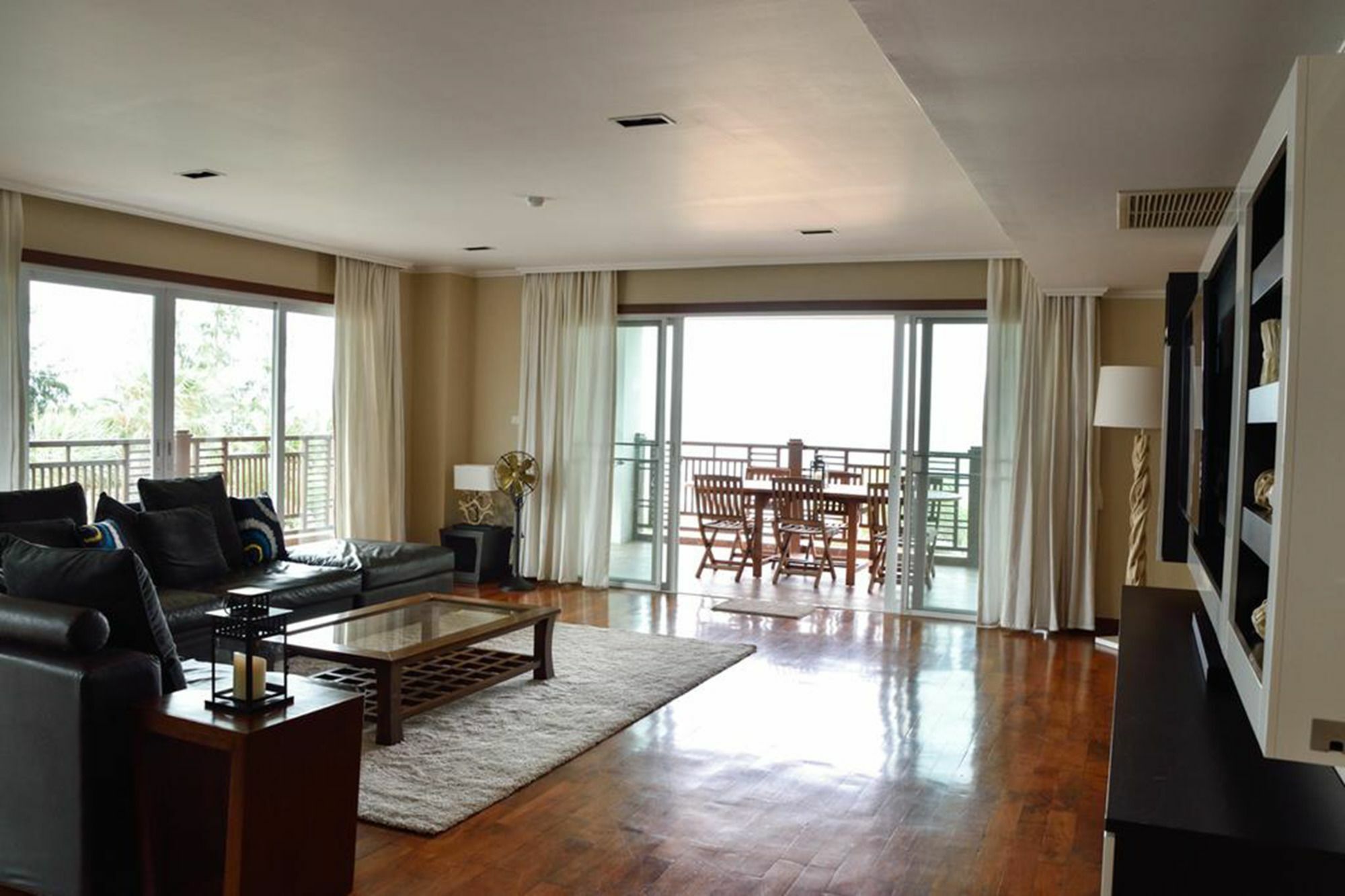 Apartment The Beach 2br Luxury Beachfront Chaam *