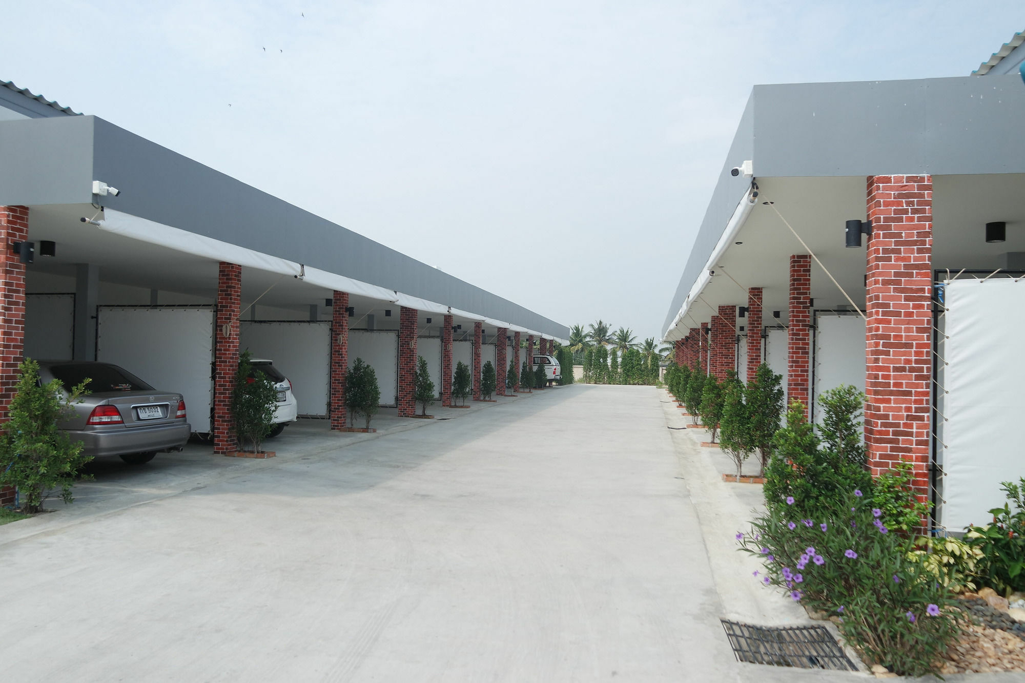 Hotel Happy Field 3*