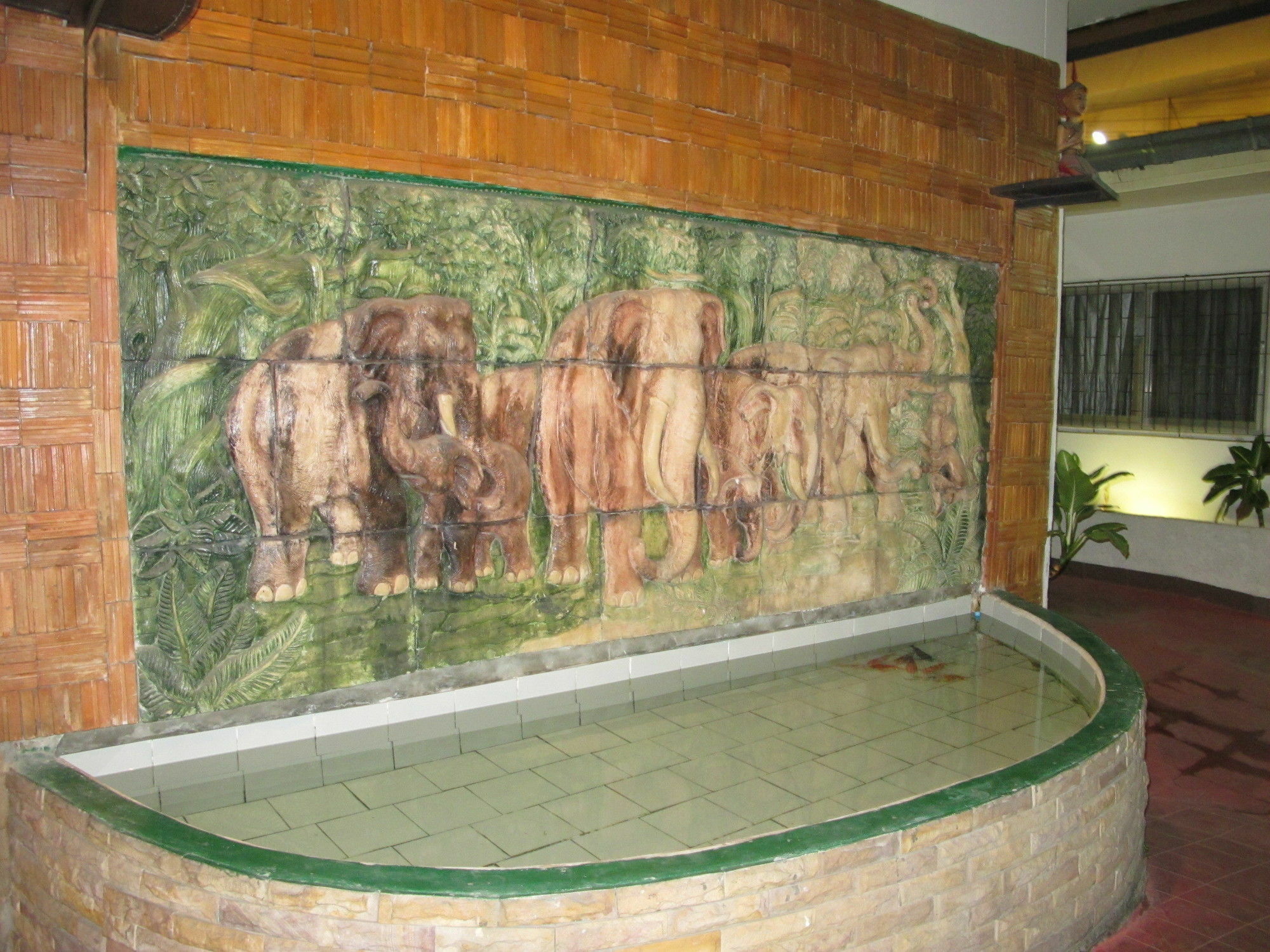 Valentino Restaurant & 2* Pattaya