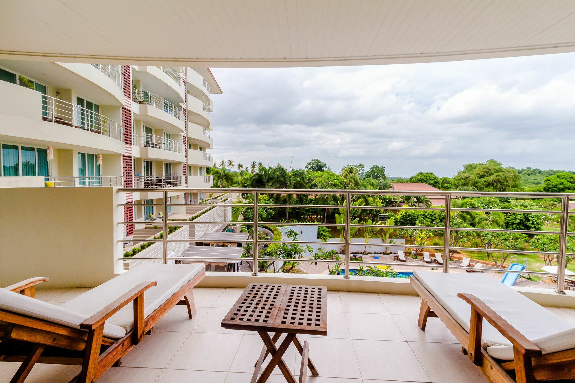 Hotel Sea View Hua Hin Khao Tao