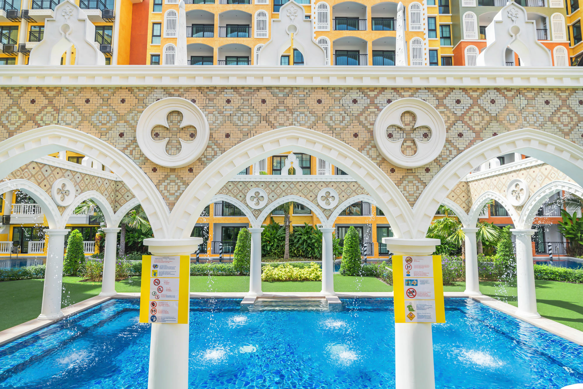 Hotel Venetian By Favstay