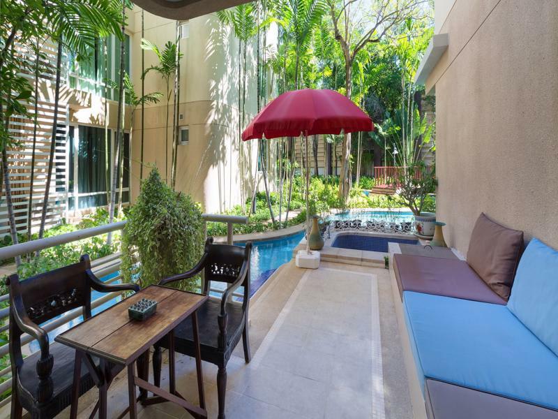 Baan Sanploen Beachfront Apartment *