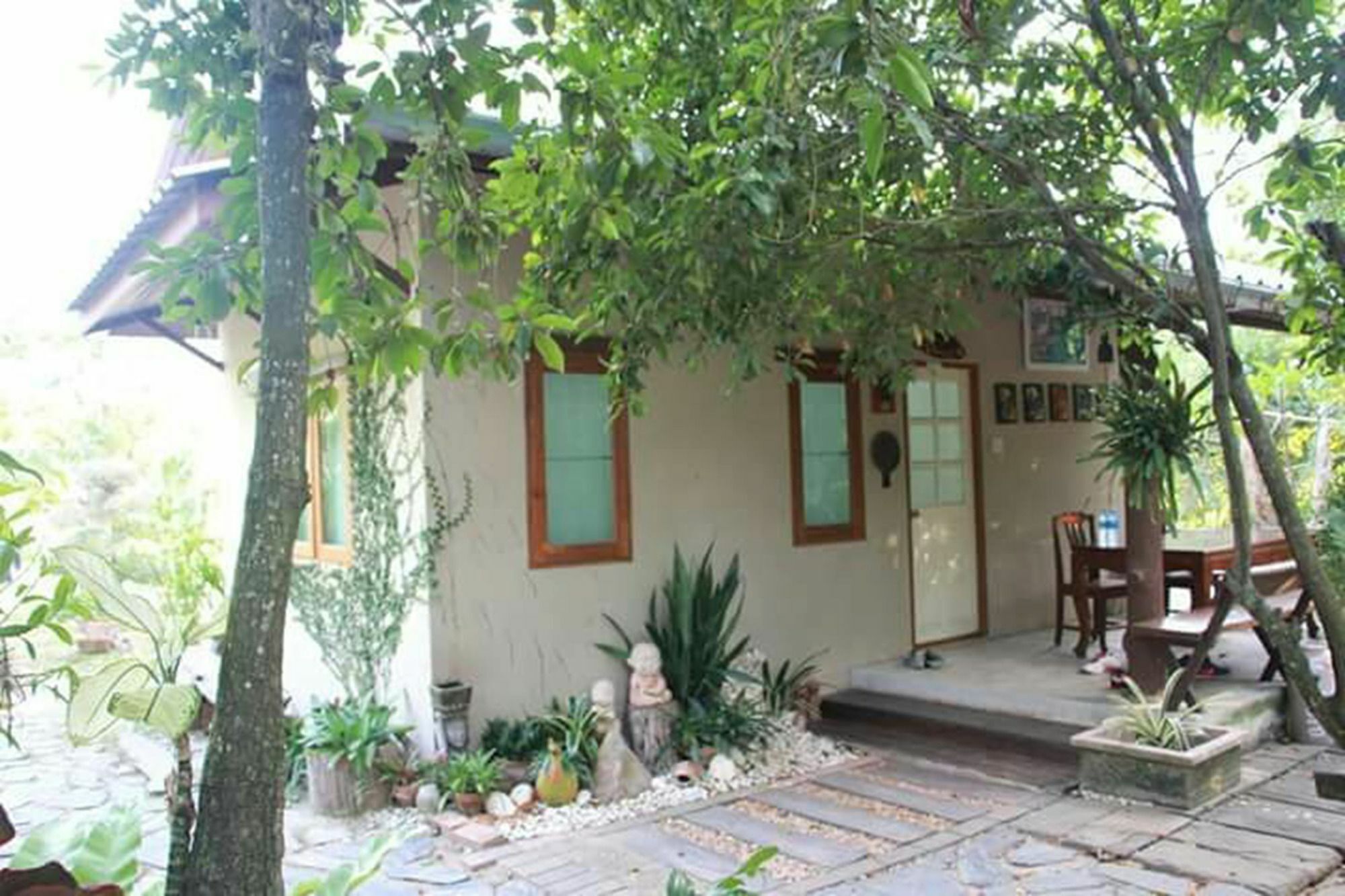 Homestay Rai Lung Tui Prachuap Khiri Khan