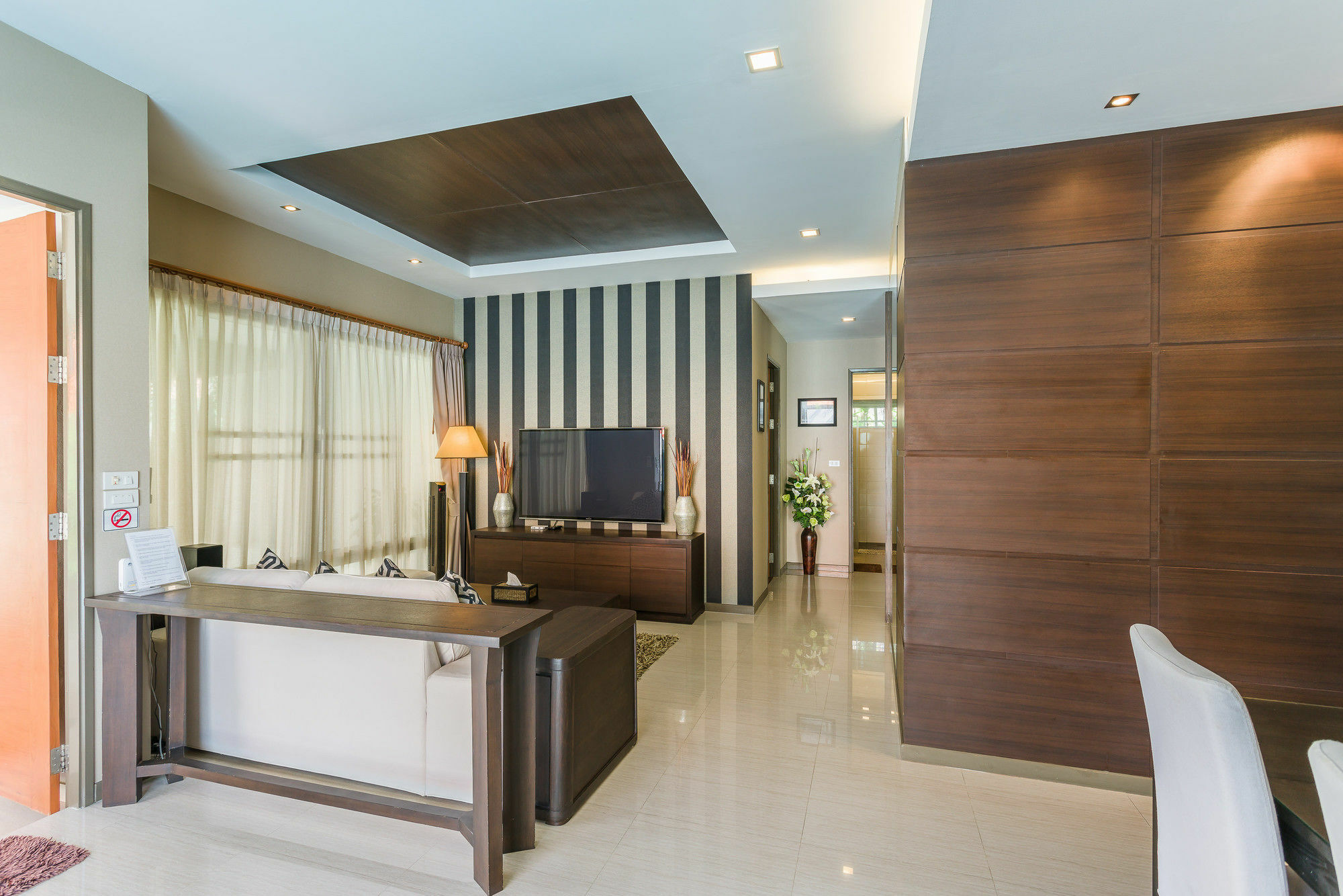 The Pool A23 Villa