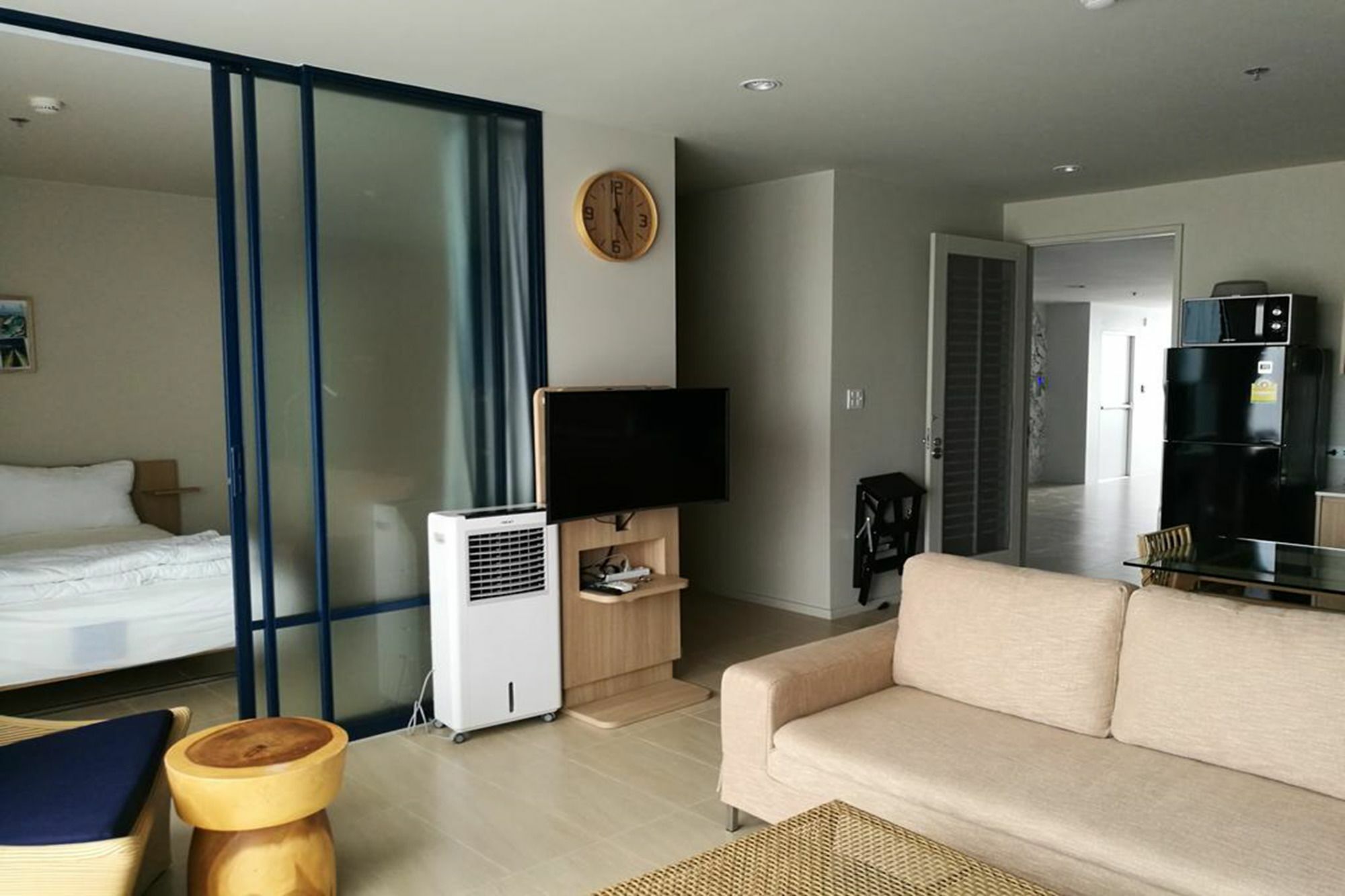 Baan Thew Talay Blue Sapphire 353 Apartment