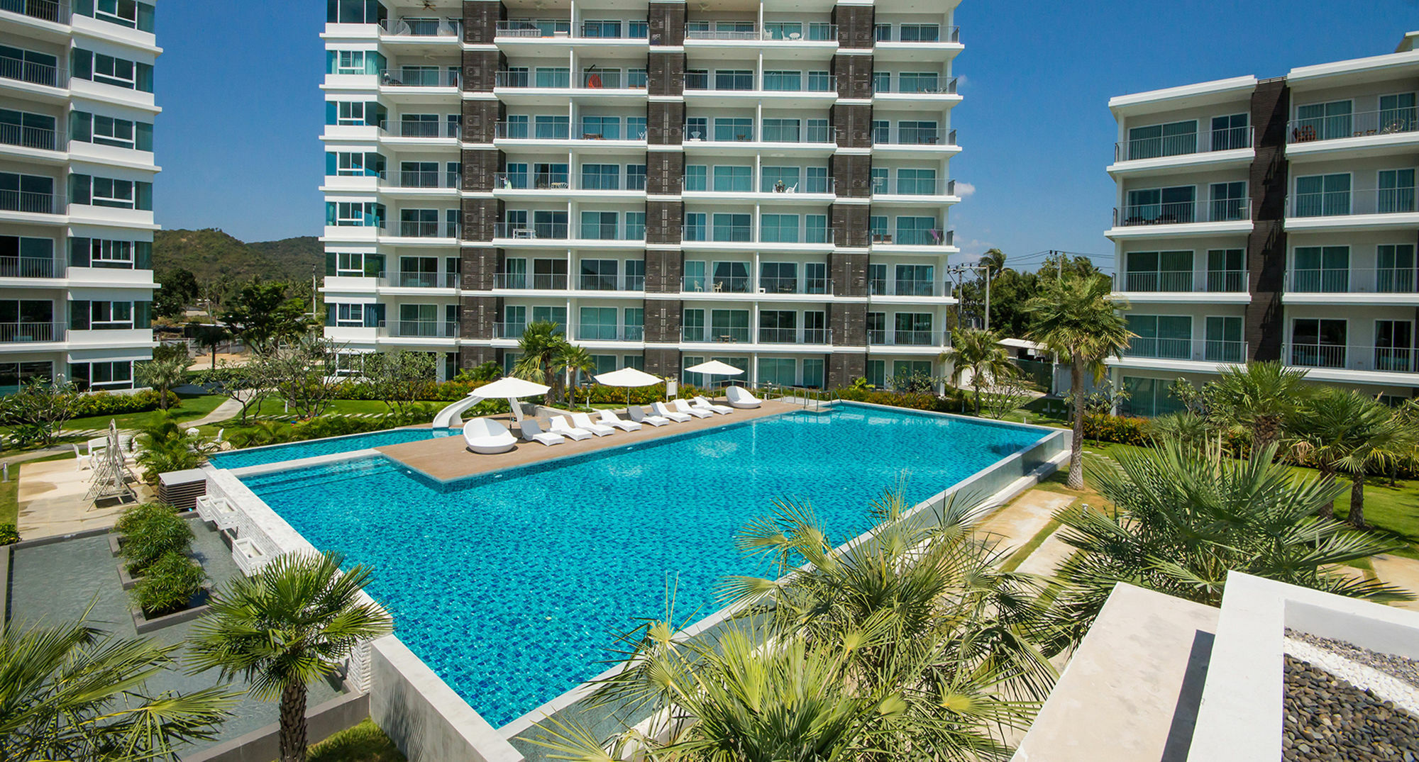 Apartment The Sea By Andrew